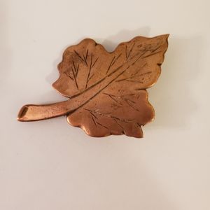 Vintage hand made copper leaf brooch
